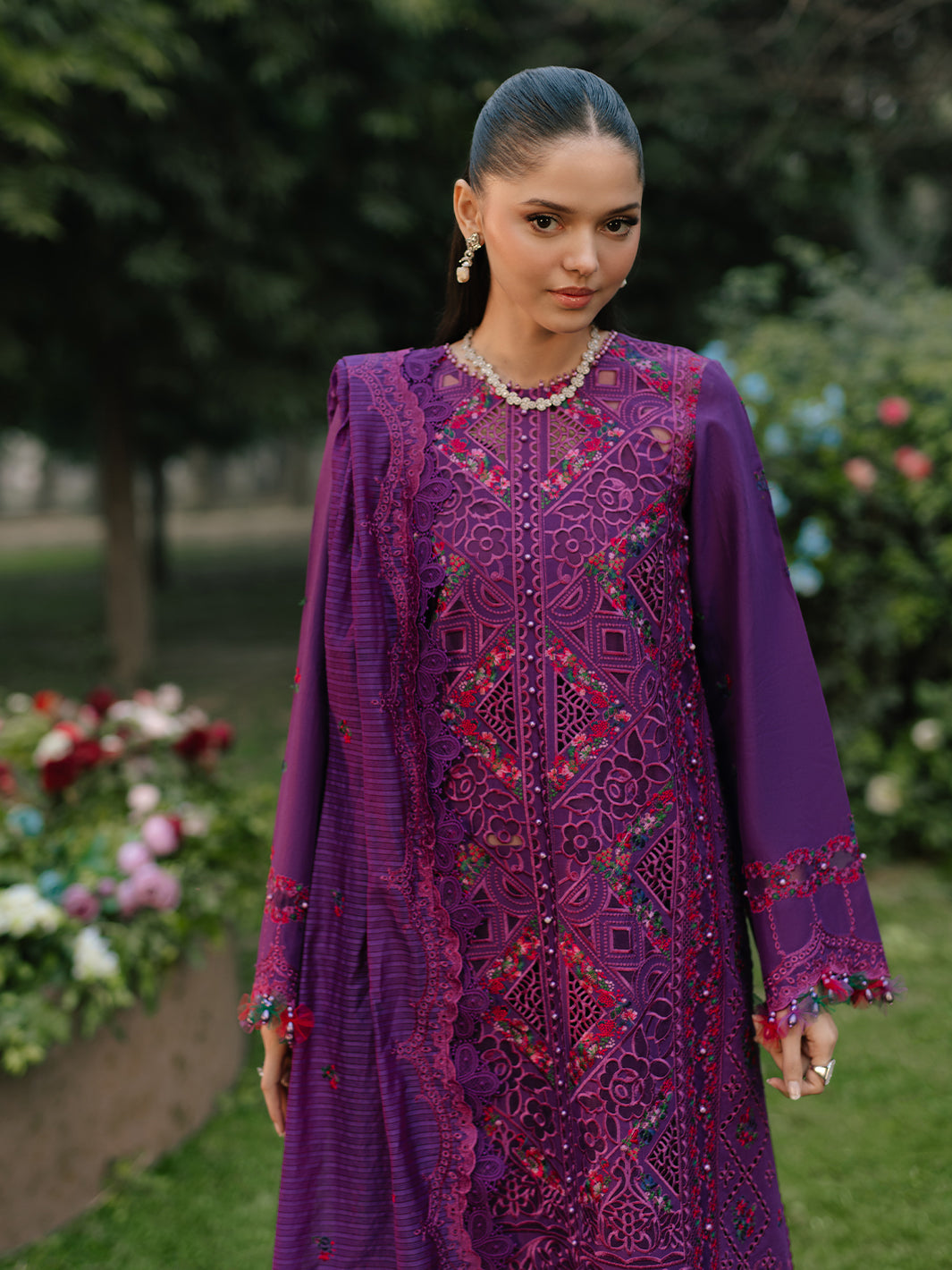 Bin Ilyas | Freesia Embroidered Lawn 25 | 105 - B - by - Libasekhas UK - Registered Vendor of : Bin Ilyas - 100% Original Designer Dresss