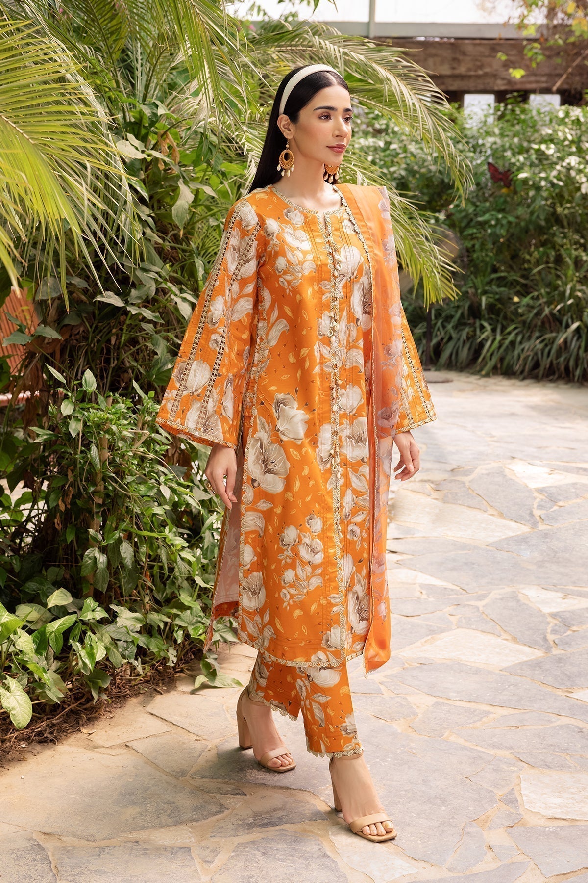 Alizeh | Sheen Lawn Prints 24 | SUNFLOWER - by - Libasekhas UK - Registered Vendor of : Alizeh - 100% Original Designer Dresss