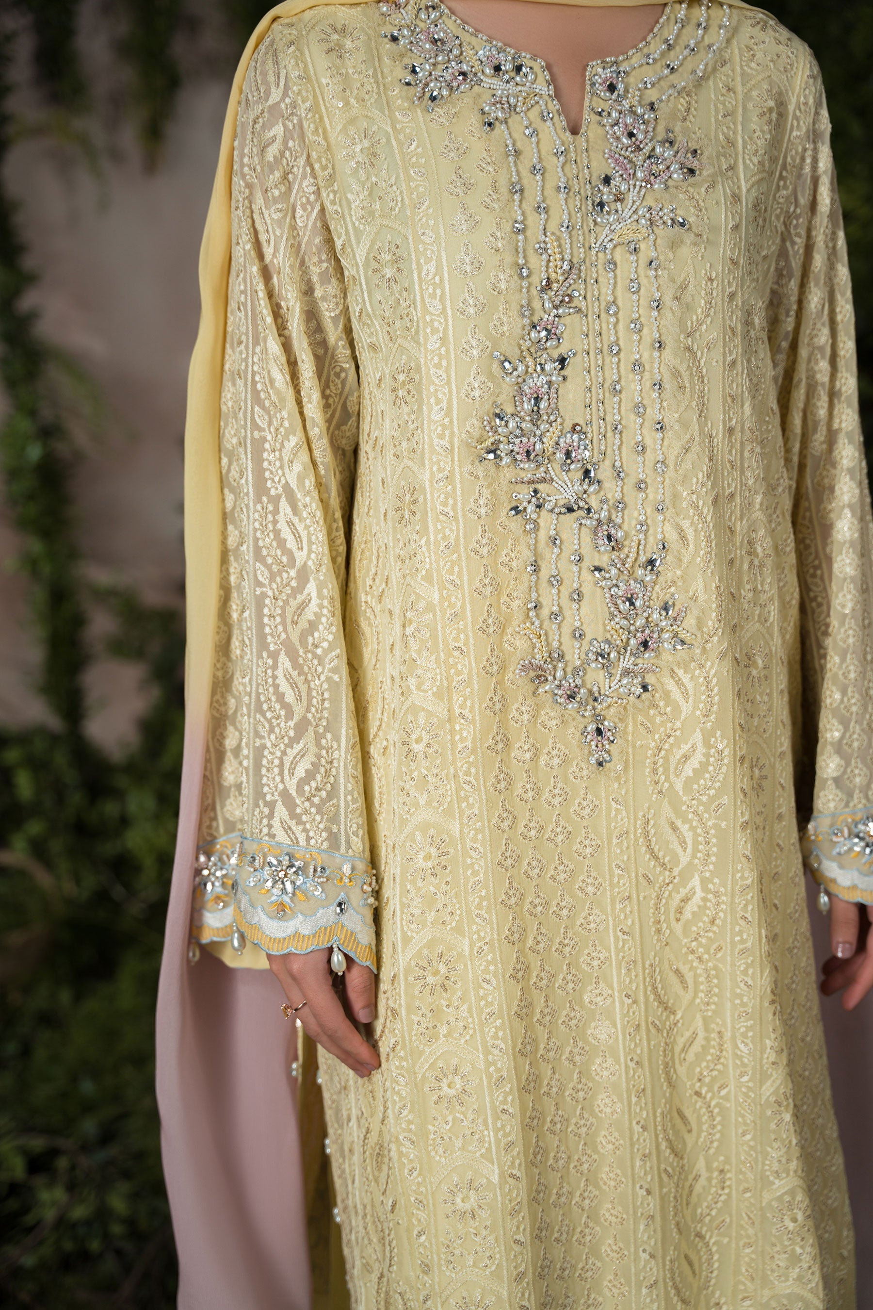 Ammara Khan | Sia 25 | D-09 - by - Libasekhas UK - Registered Vendor of : Ammara Khan - 100% Original Designer Dresss
