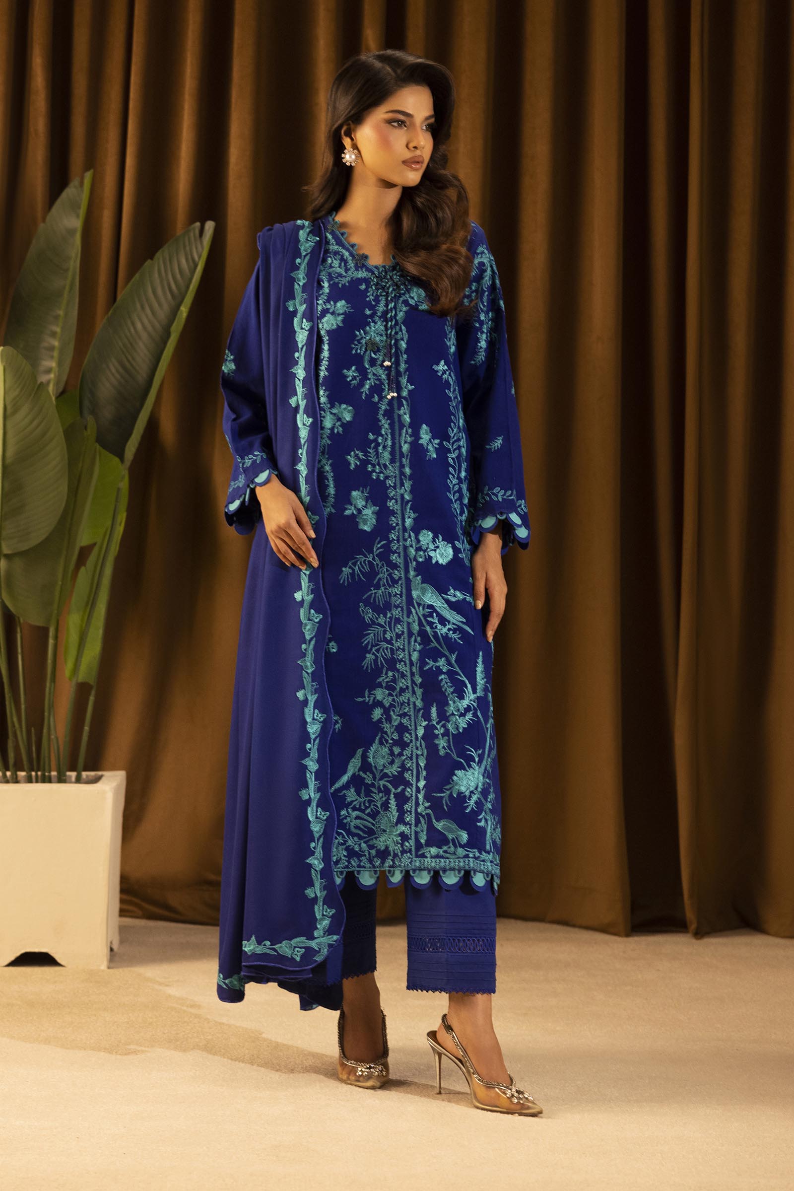 Sana Safinaz | Muzlin Winter 25 | 010B - by Libasekhas UK - Registered Vendor of : Sana Safinaz - 100% Original Designer Dress