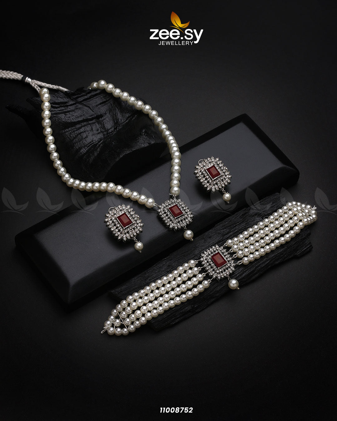 Necklace-1005 - by - Libasekhas UK - Registered Vendor of : Zeesy - 100% Original Designer Dresss