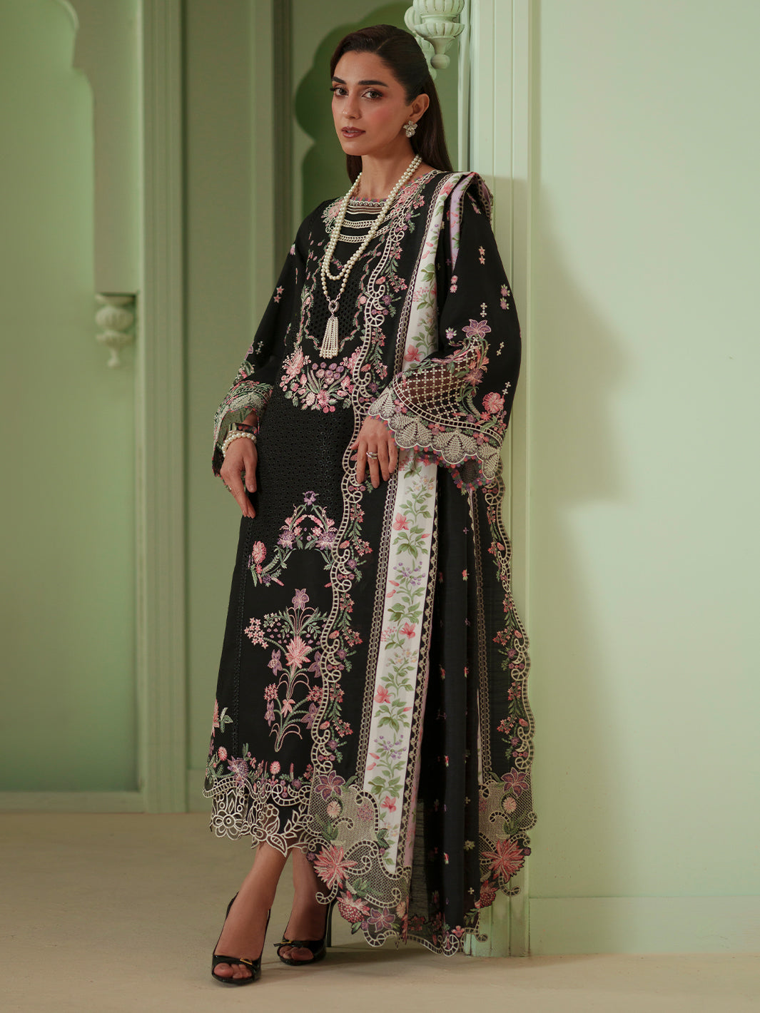 Bin Ilyas | Mashriq Luxury Lawn 26 | D-112-B - by Libasekhas UK - Registered Vendor of : Bin Ilyas - 100% Original Designer Dress