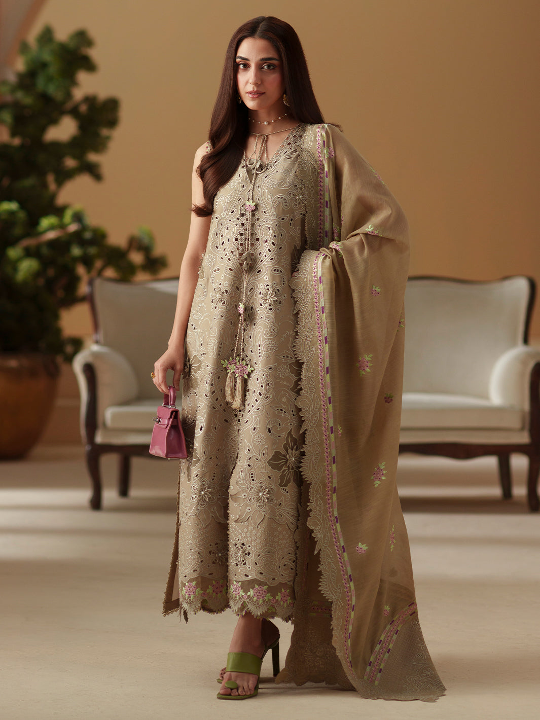 Bin Ilyas | Mashriq Luxury Lawn 26 | D-113-A - by Libasekhas UK - Registered Vendor of : Bin Ilyas - 100% Original Designer Dress