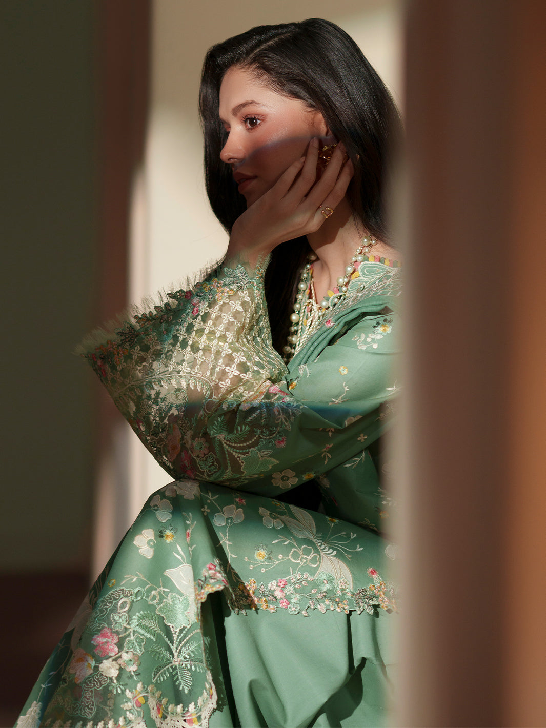 Bin Ilyas | Mashriq Luxury Lawn 26 | D-117-A - by Libasekhas UK - Registered Vendor of : Bin Ilyas - 100% Original Designer Dress