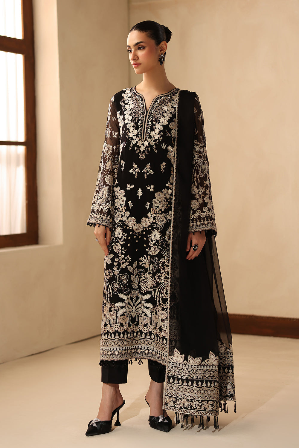 Baroque | Formals Collection | EMBROIDERED CHIFFON UF-4490 - by Libasekhas UK - Registered Vendor of : Baroque - 100% Original Designer Dress