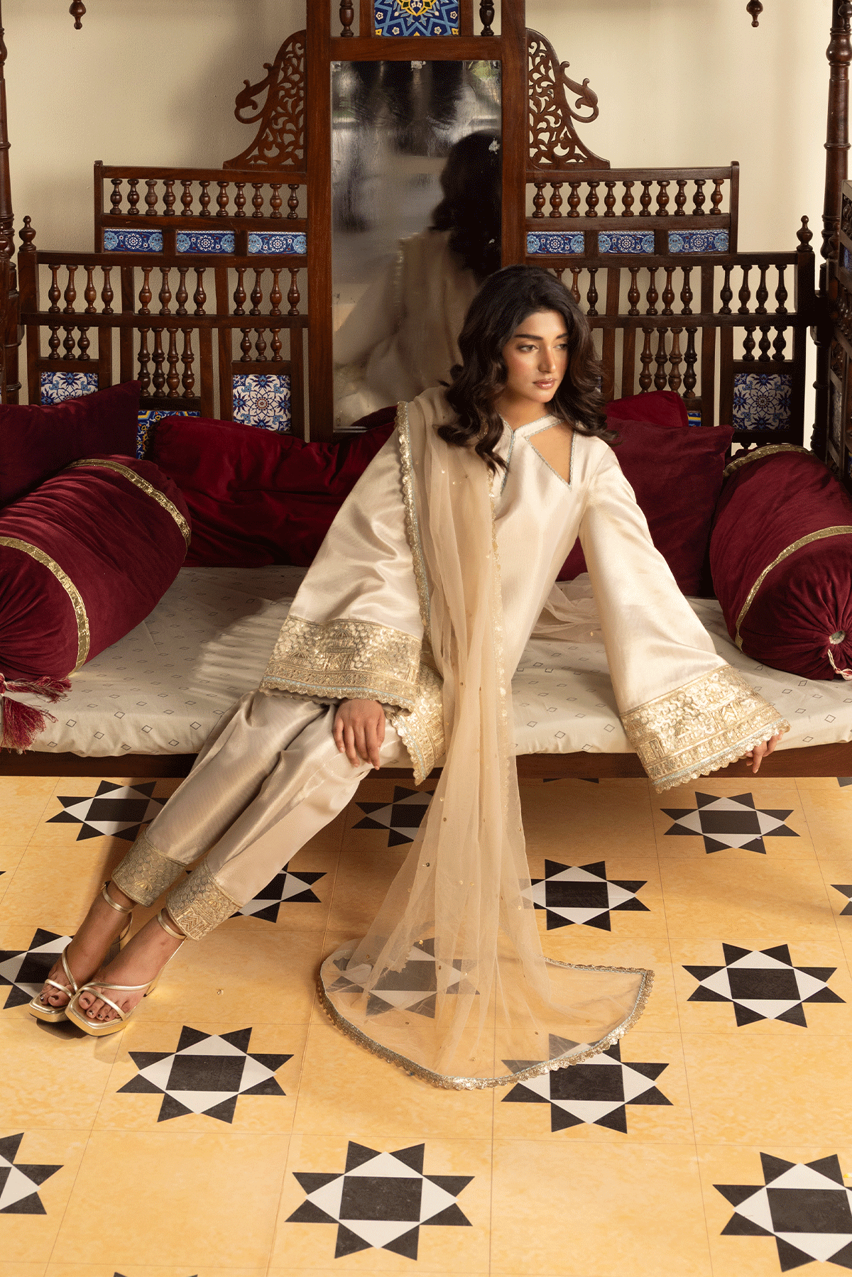 Erum Khan | Intezar e Eid | Nazaakat - by Libasekhas UK - Registered Vendor of : Erum Khan - 100% Original Designer Dress