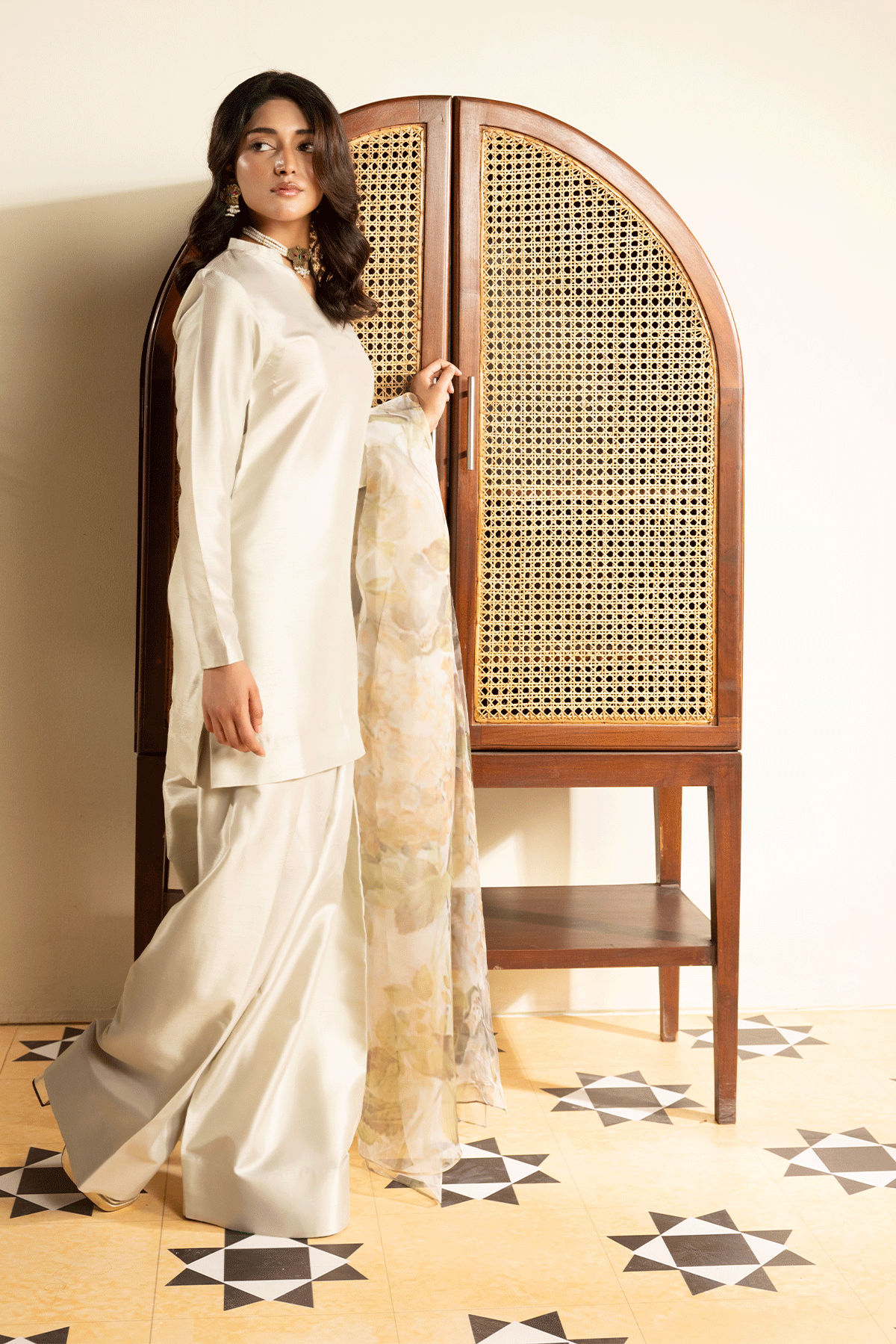 Erum Khan | Intezar e Eid | Lamha - by Libasekhas UK - Registered Vendor of : Erum Khan - 100% Original Designer Dress