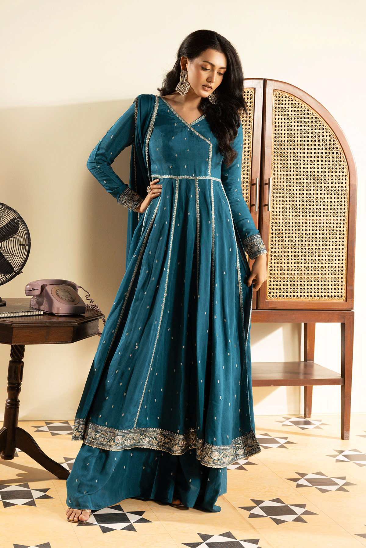 Erum Khan | Intezar e Eid | Guftagu - by Libasekhas UK - Registered Vendor of : Erum Khan - 100% Original Designer Dress