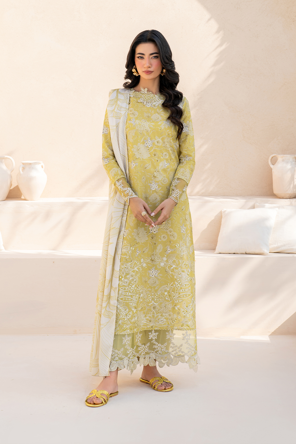 Iznik | Festive Lawn 25 | EFL-08 - by - Libasekhas UK - Registered Vendor of : Iznik - 100% Original Designer Dresss