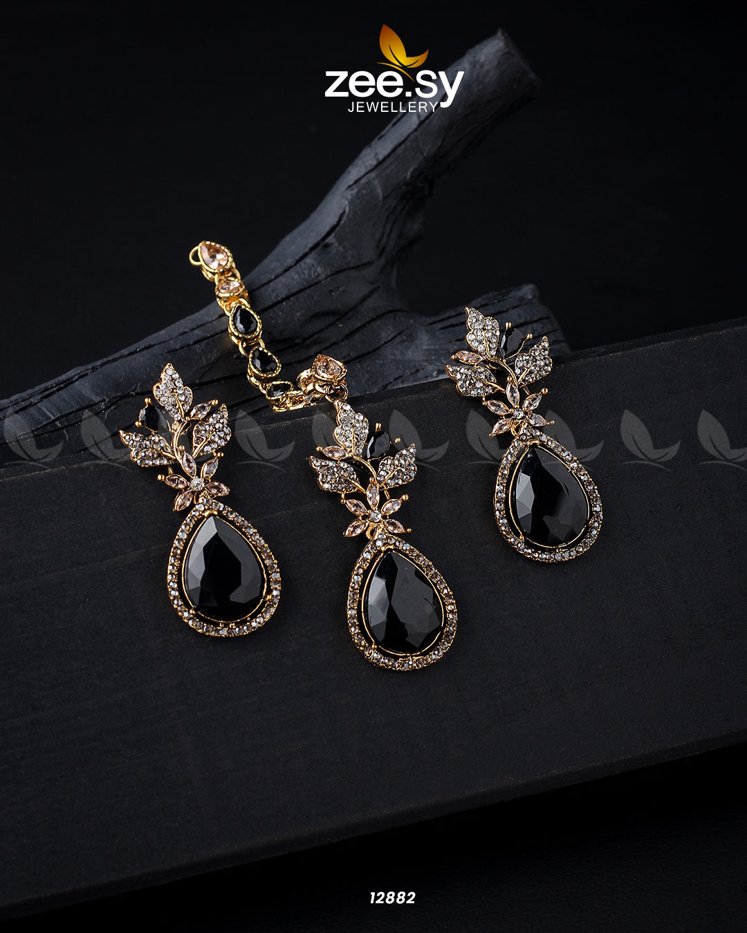 Crocus Earrings - by - Libasekhas UK - Registered Vendor of : Zeesy - 100% Original Designer Dresss