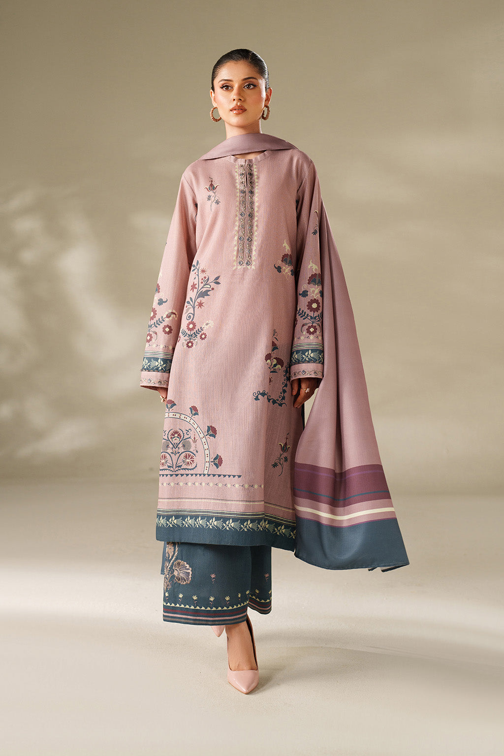 Iznik | Winter Chapter 25 | UE-569 Printed Khaddar - by Libasekhas UK - Registered Vendor of : Iznik - 100% Original Designer Dress