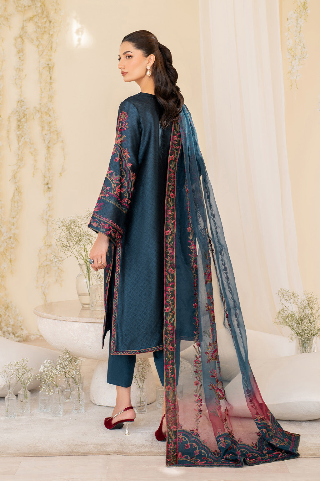 Iznik | Festive Formal | UE-379 Embroidered Pure silk - by Libasekhas UK - Registered Vendor of : Iznik - 100% Original Designer Dress
