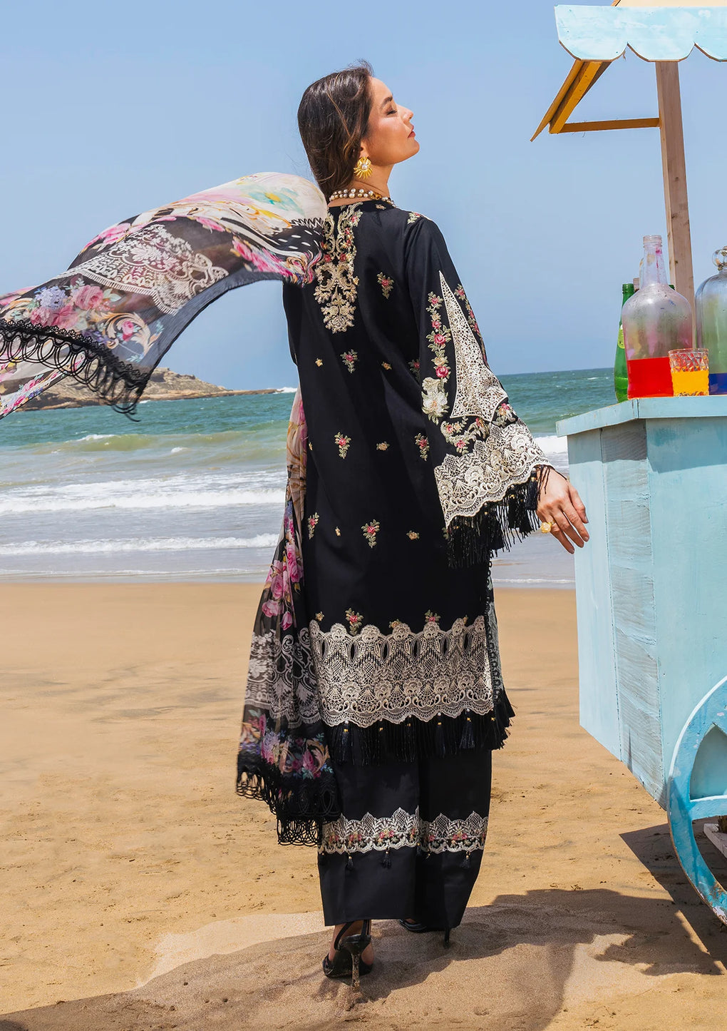 Elaf Premium | Hai Kuch Festive Lawn 24 | EHK-09 Nafees - by - Libasekhas UK - Registered Vendor of : Elaf Premium - 100% Original Designer Dresss