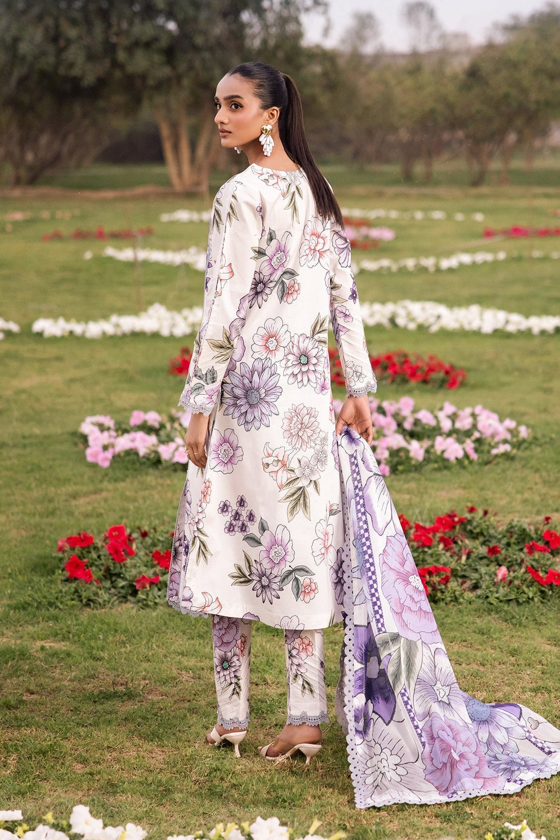 Alizeh | Sheen Lawn Prints 24 | TUBEROSE - by - Libasekhas UK - Registered Vendor of : Alizeh - 100% Original Designer Dresss