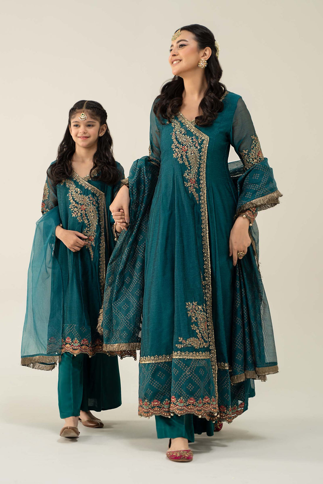 Maria B | 3 Piece Embroidered Paper Cotton Suit | MKD-W24-22 - by - Libasekhas UK - Registered Vendor of : Maria B - 100% Original Designer Dresss