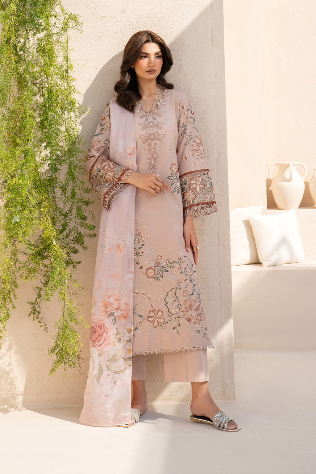 Iznik | Festive Lawn 25 | EFL-02 - by - Libasekhas UK - Registered Vendor of : Iznik - 100% Original Designer Dresss
