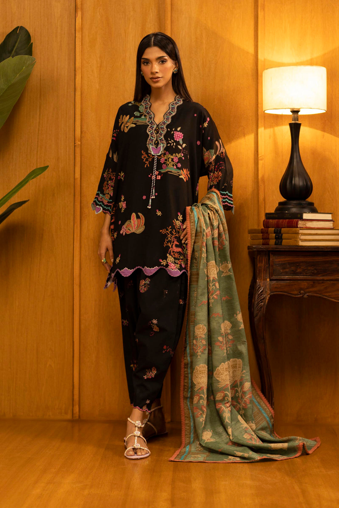 Sana Safinaz | Muzlin Winter 25 | 014B - by Libasekhas UK - Registered Vendor of : Sana Safinaz - 100% Original Designer Dress