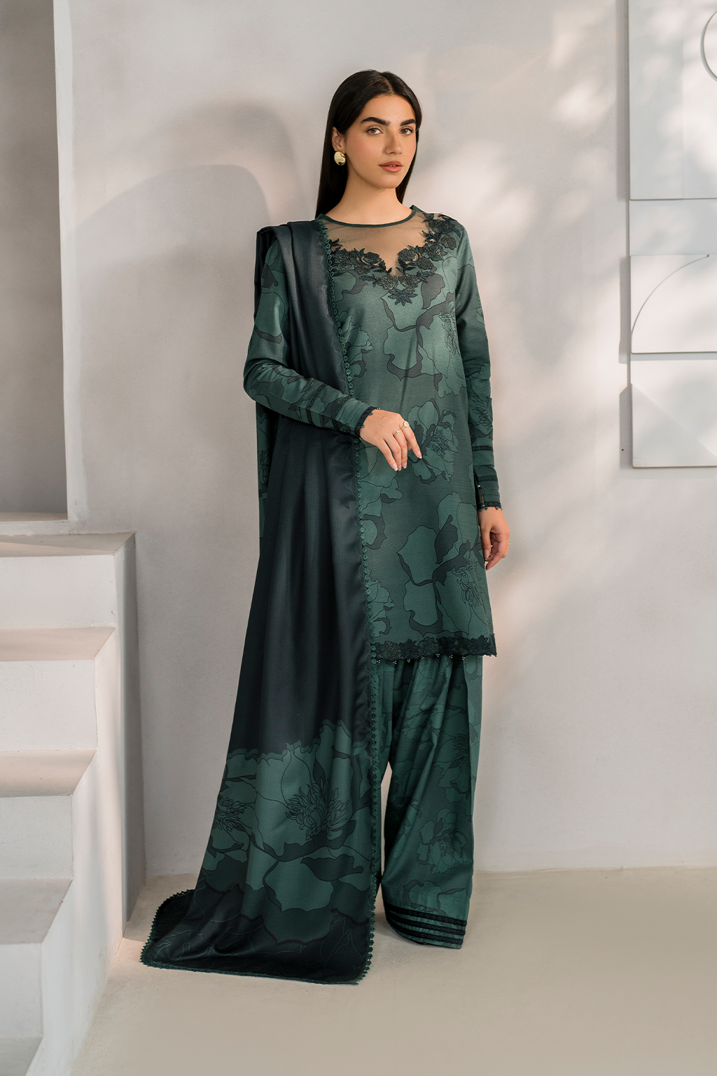 Iznik | Exclusive Winter | UE-352 - by - Libasekhas UK - Registered Vendor of : Iznik - 100% Original Designer Dresss