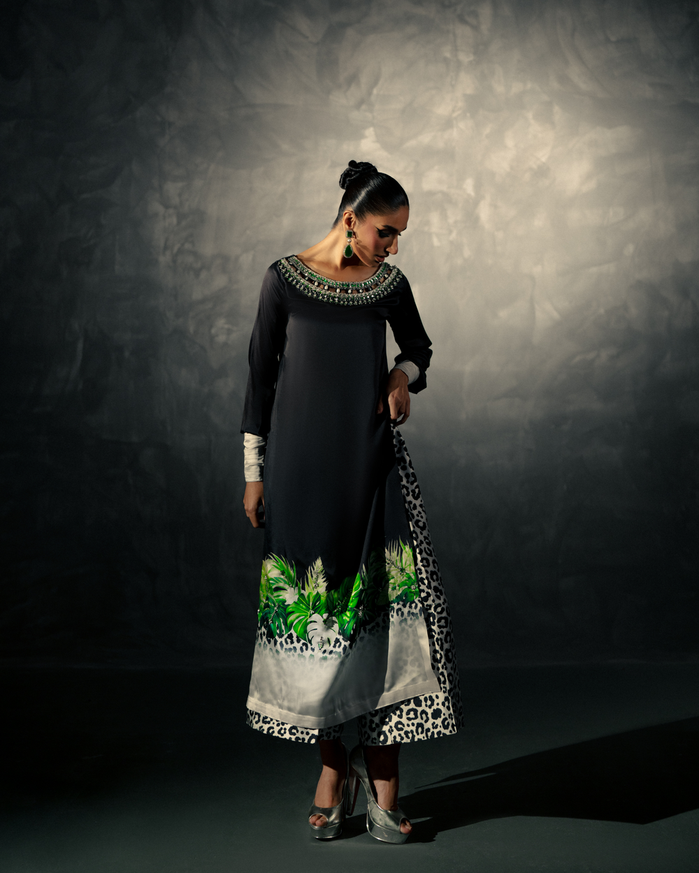 Vasal | Zyra Luxe Pret 26 | Noir Amber - by Libasekhas UK - Registered Vendor of : Vasal - 100% Original Designer Dress