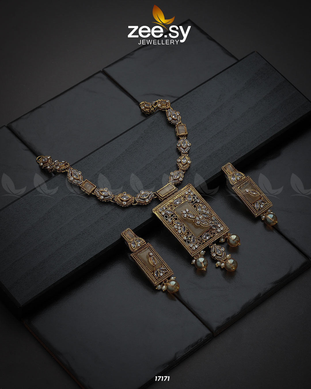 Majestic Gems Necklace - by - Libasekhas UK - Registered Vendor of : Zeesy - 100% Original Designer Dresss
