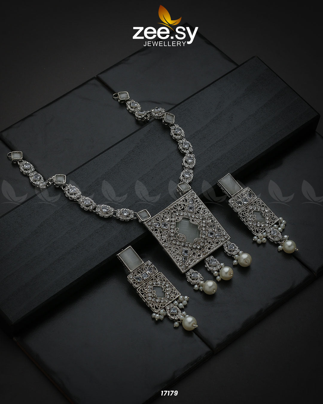 Captivating Crystals Necklace - by - Libasekhas UK - Registered Vendor of : Zeesy - 100% Original Designer Dresss
