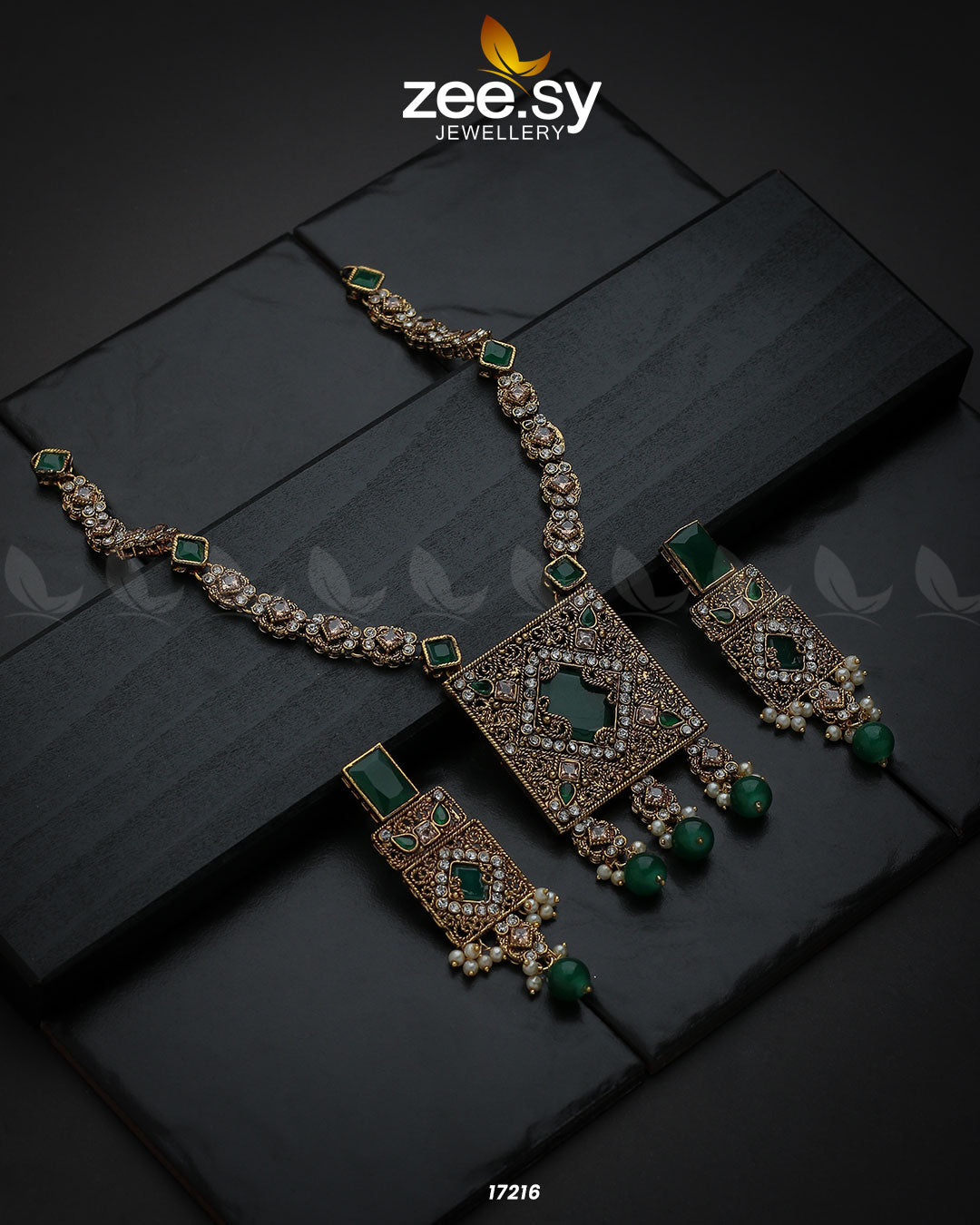 Captivating Crystals Necklace - by - Libasekhas UK - Registered Vendor of : Zeesy - 100% Original Designer Dresss