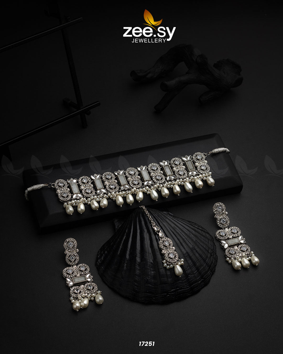 Infinite Necklace - by - Libasekhas UK - Registered Vendor of : Zeesy - 100% Original Designer Dresss