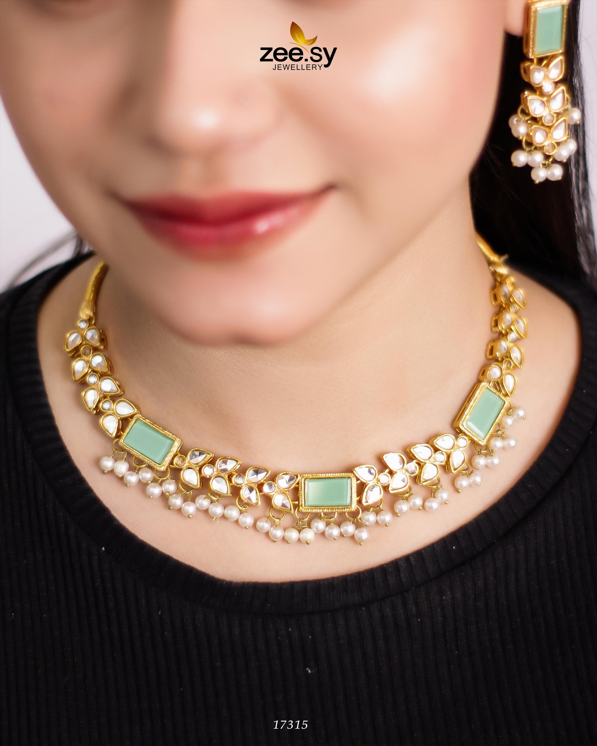 Stunning Necklace - by - Libasekhas UK - Registered Vendor of : Zeesy - 100% Original Designer Dresss