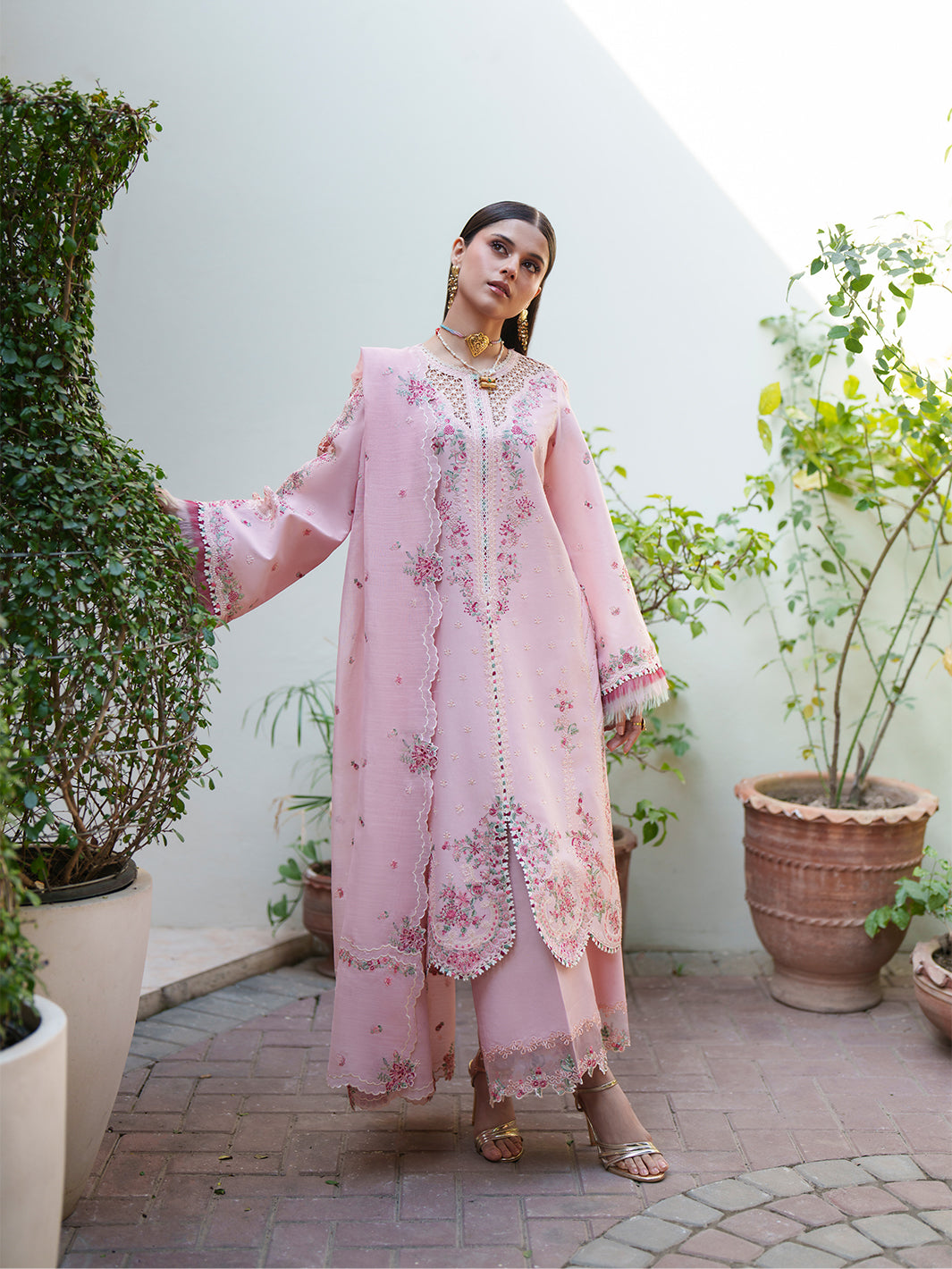Bin Ilyas | Heritage Dore | 176-B - by Libasekhas UK - Registered Vendor of : Bin Ilyas - 100% Original Designer Dress