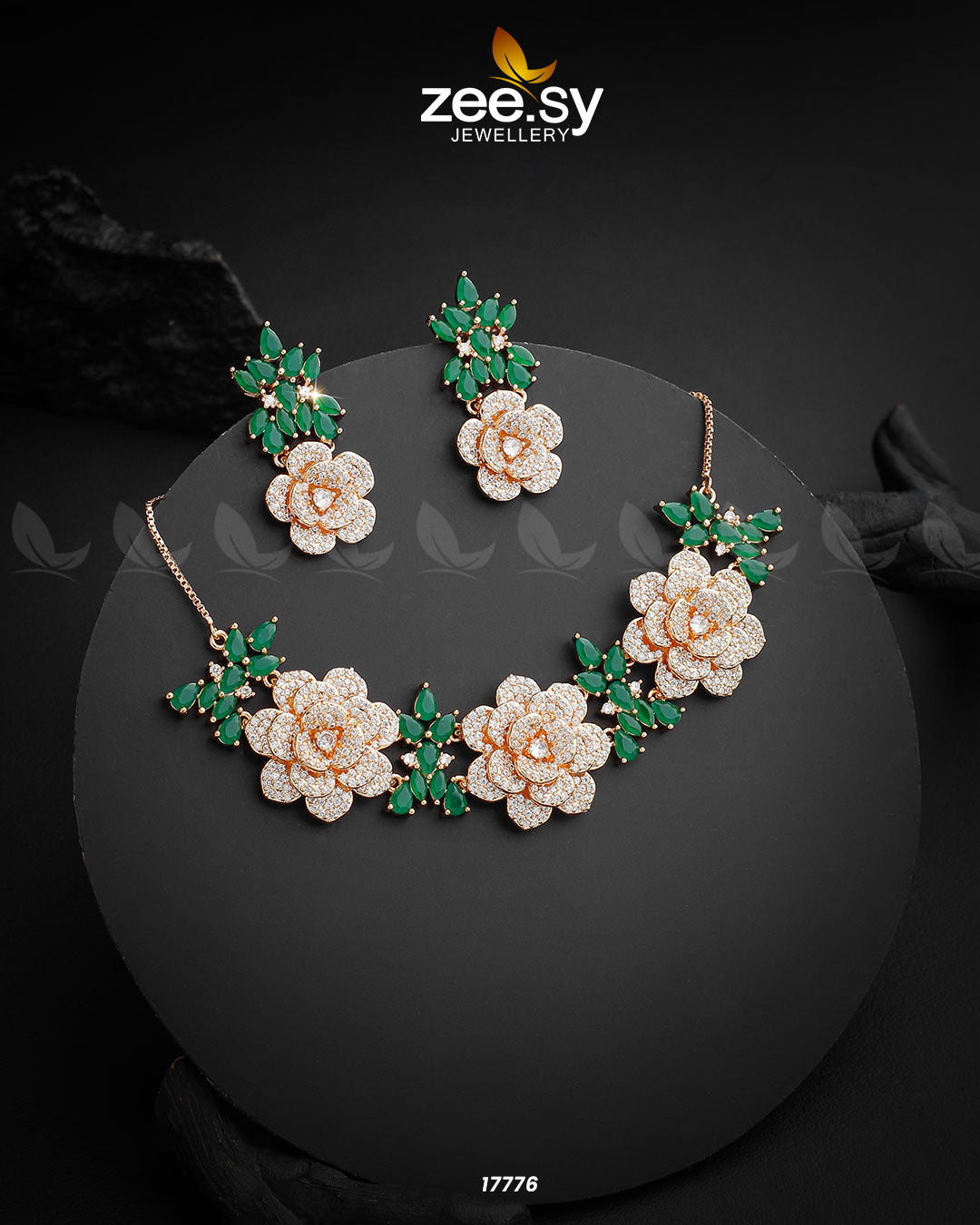 Classic Necklace - by - Libasekhas UK - Registered Vendor of : Zeesy - 100% Original Designer Dresss
