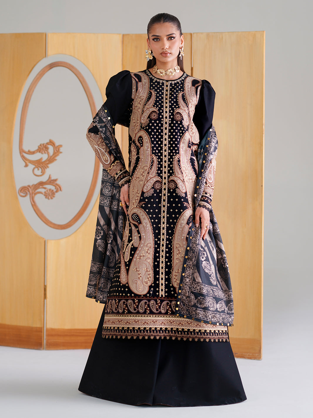 Bin Ilyas | Amour Luxury Lawn 26 | 185-B - by Libasekhas UK - Registered Vendor of : Bin Ilyas - 100% Original Designer Dress