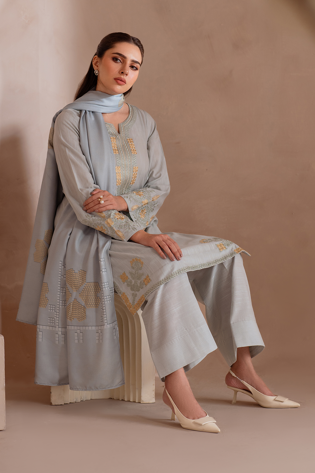 Iznik | Exclusive Winter | UE-369 - by - Libasekhas UK - Registered Vendor of : Iznik - 100% Original Designer Dresss