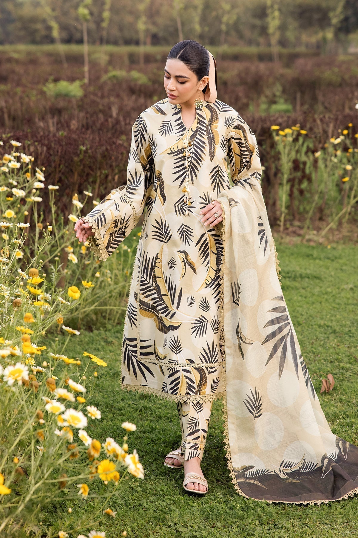Alizeh | Sheen Lawn Prints 24 | DAFFODIL - by - Libasekhas UK - Registered Vendor of : Alizeh - 100% Original Designer Dresss