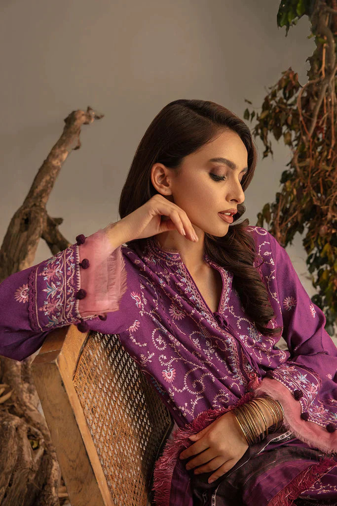 Sobia Nazir | Autumn Winter 23 | 1A - by - Libasekhas UK - Registered Vendor of : Sobia Nazir - 100% Original Designer Dresss