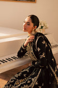 Emaan Adeel I Suave Luxury Formals I SVARA - by Libasekhas UK - Registered Vendor of : Emaan Adeel - 100% Original Designer Dress