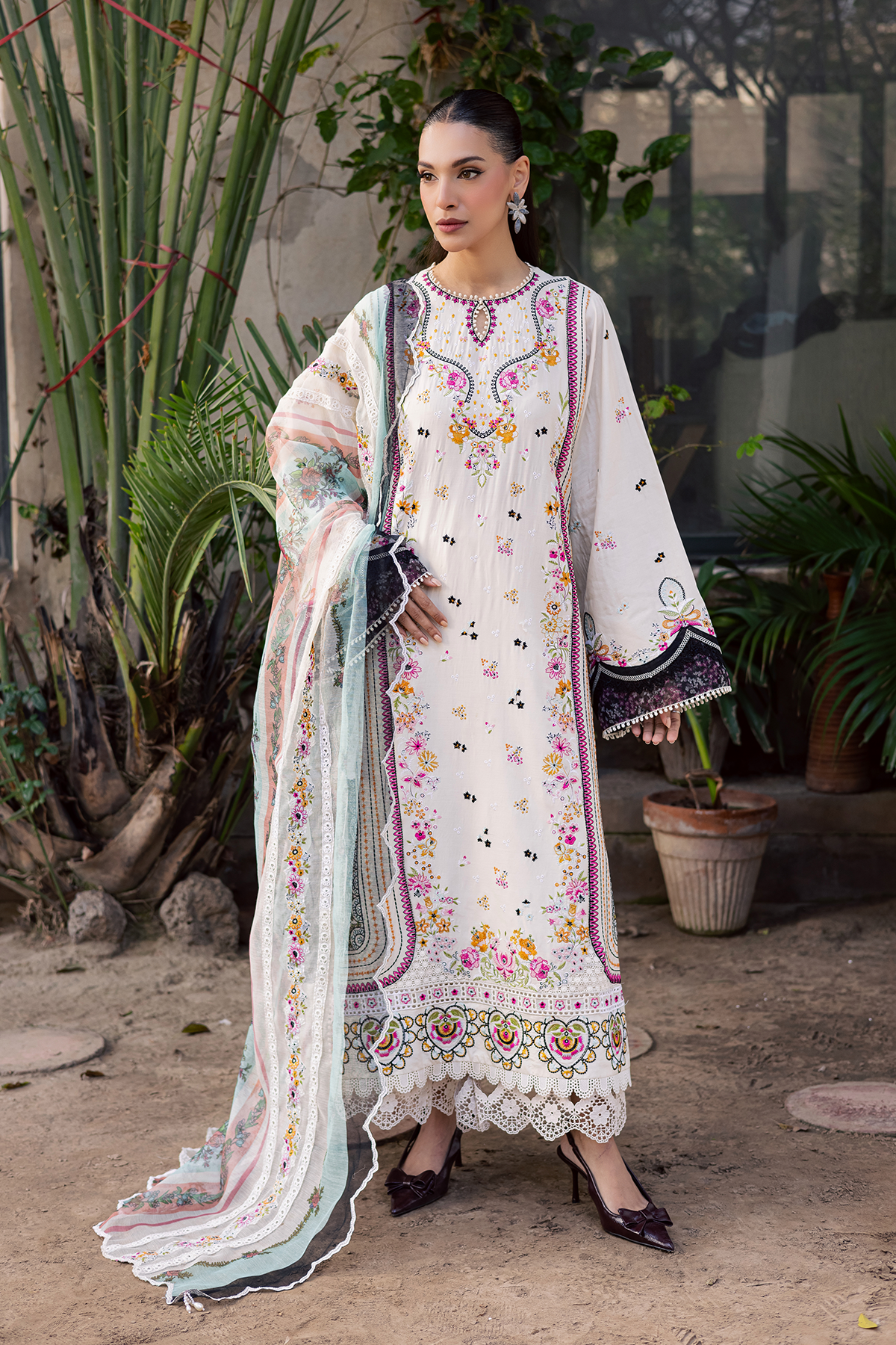 Zarposh | Celia Luxury Lawn 26 | ZARMIN - by Libasekhas UK - Registered Vendor of : Zarposh - 100% Original Designer Dress