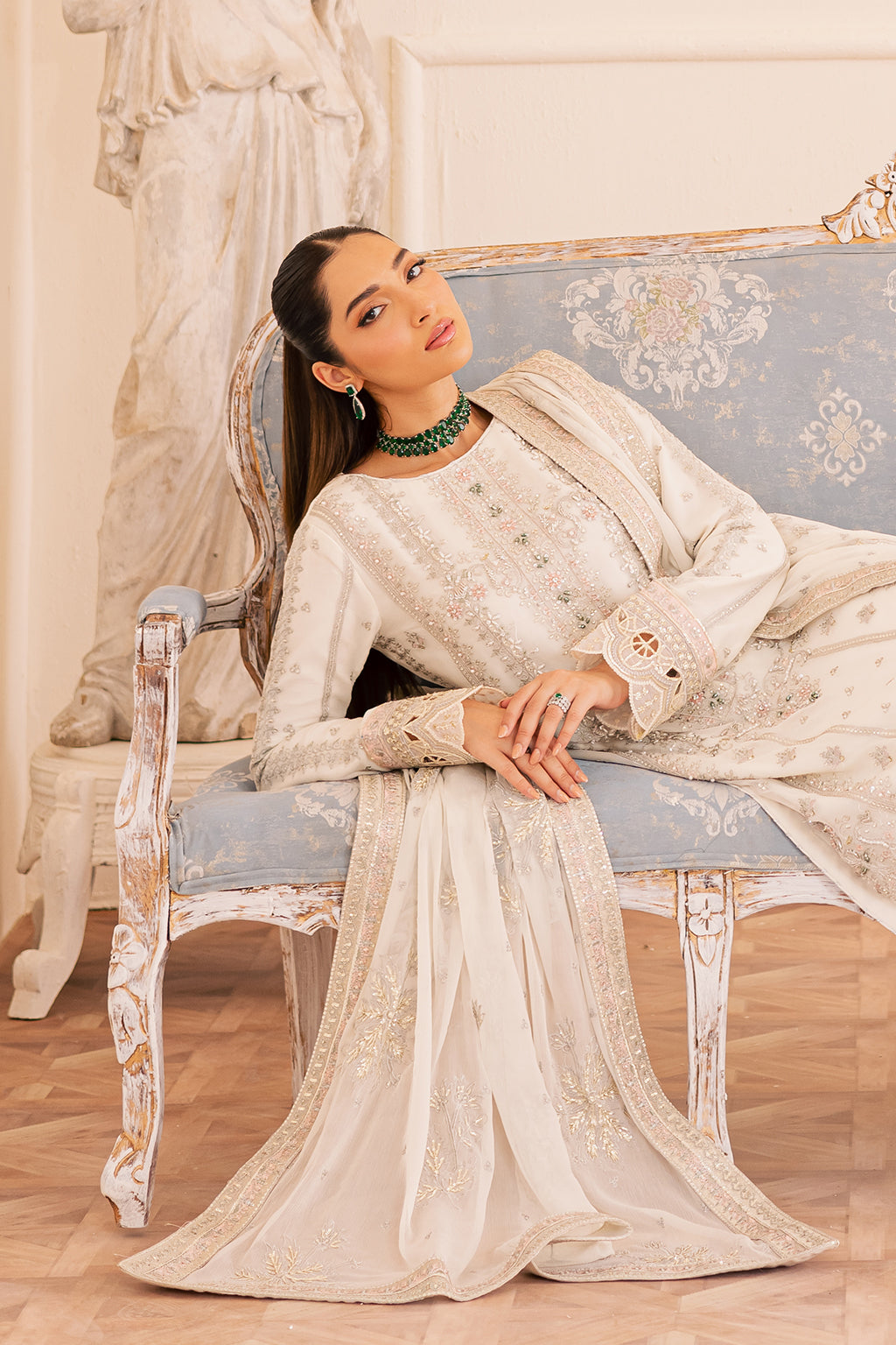 Emaan Adeel I Suave Luxury Formals I EZELLE - by Libasekhas UK - Registered Vendor of : Emaan Adeel - 100% Original Designer Dress