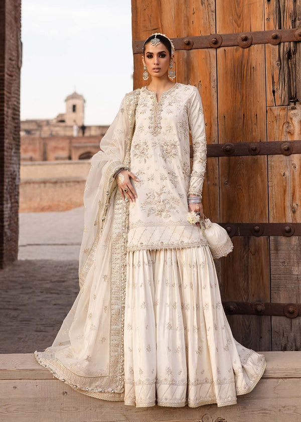Akbar Aslam | Dastaan Luxury Formals | Roshaneh - by - Libasekhas UK - Registered Vendor of : Akbar Aslam - 100% Original Designer Dresss
