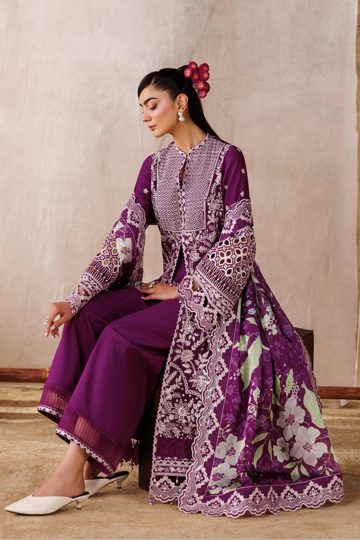 Akbar Aslam | Elea Lawn 26 | Tenebris - by Libasekhas UK - Registered Vendor of : Akbar Aslam - 100% Original Designer Dress