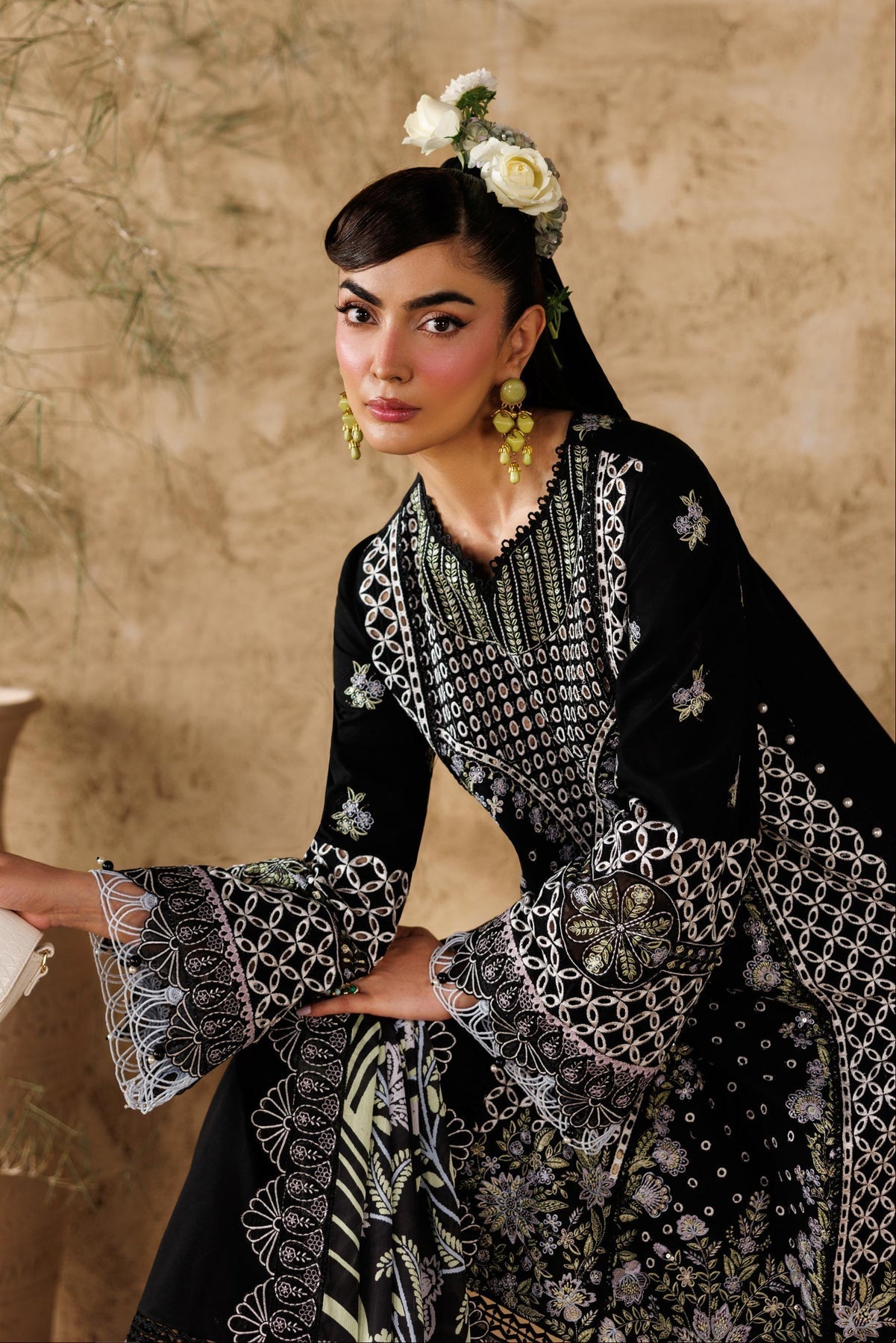 Akbar Aslam | Elea Lawn 26 | Alesse - by Libasekhas UK - Registered Vendor of : Akbar Aslam - 100% Original Designer Dress