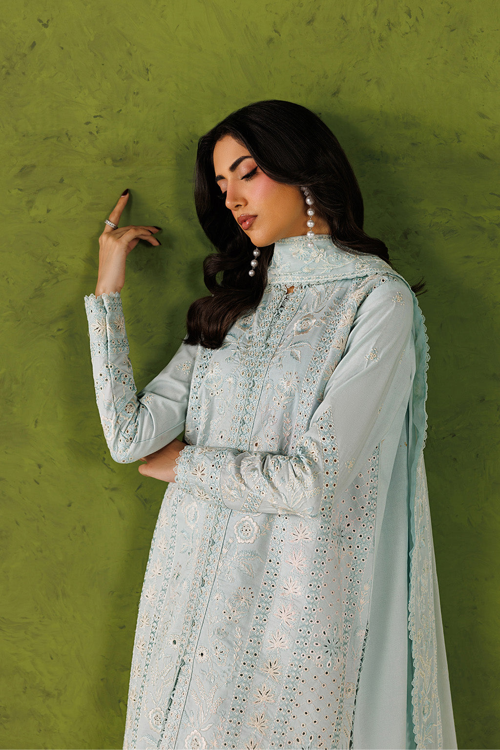 Emaan Adeel | Elevated Essentials 26 |SORELLE - by Libasekhas UK - Registered Vendor of : Emaan Adeel - 100% Original Designer Dress