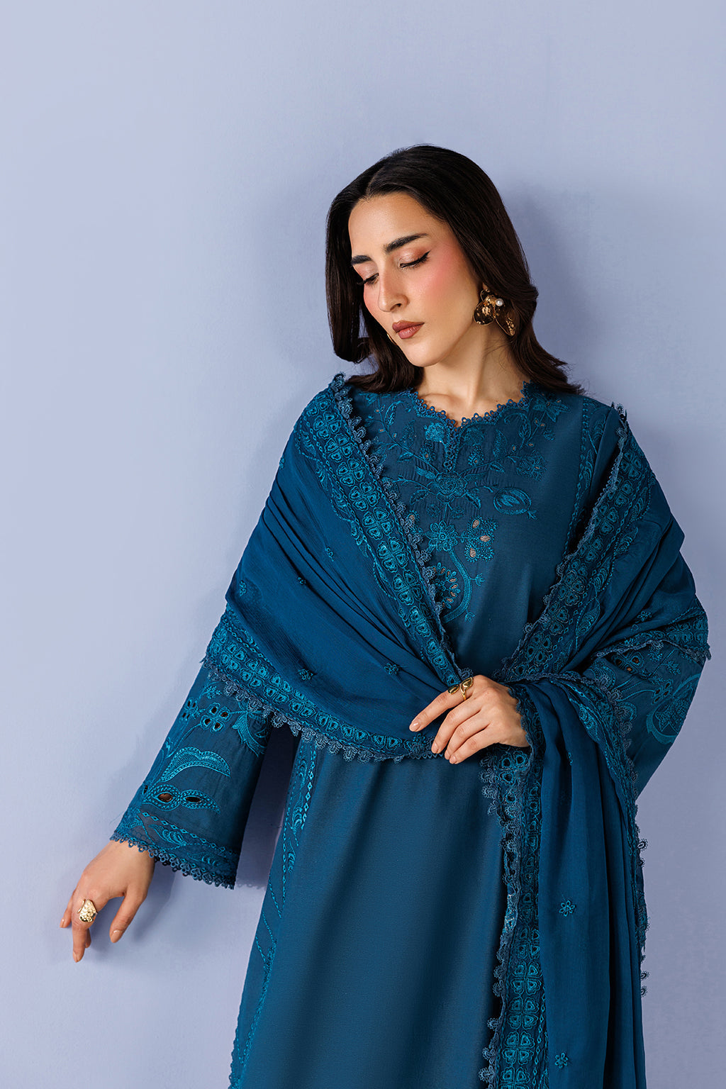Emaan Adeel | Elevated Essentials 26 | AVENOIR - by Libasekhas UK - Registered Vendor of : Emaan Adeel - 100% Original Designer Dress