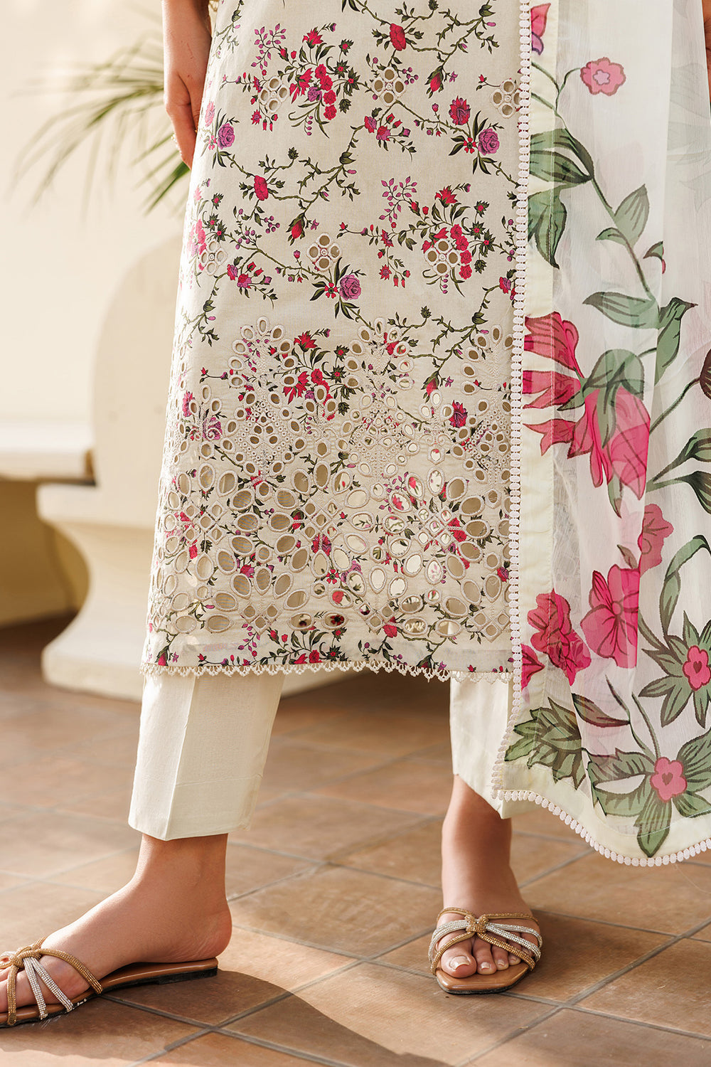 Zarif | Amani Eid Lawn 26 | ZL-RTW-26 BARIH - by Libasekhas UK - Registered Vendor of : Zarif - 100% Original Designer Dress