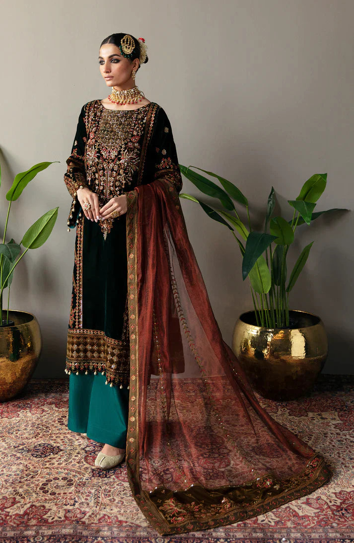 Emaan Adeel | Makhmal Velvet Edition 23 | MK-06 VERSHA - by - Libasekhas UK - Registered Vendor of : Emaan Adeel - 100% Original Designer Dresss