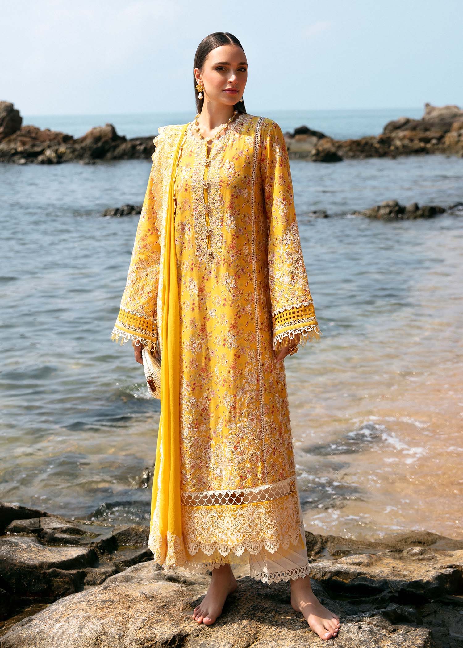 kanwal Malik | Mayal Luxury Lawn | Elara - by - Libasekhas UK - Registered Vendor of : Kanwal Malik - 100% Original Designer Dresss