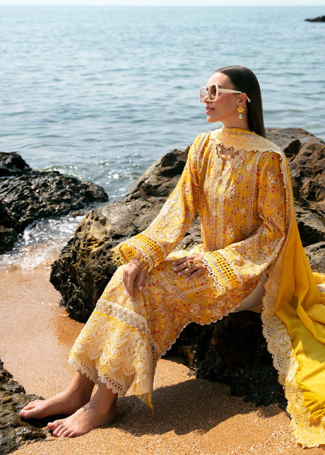 kanwal Malik | Mayal Luxury Lawn | Elara - by - Libasekhas UK - Registered Vendor of : Kanwal Malik - 100% Original Designer Dresss