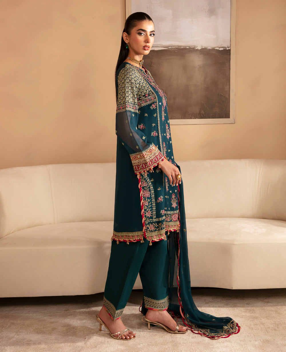 Xenia Formals | Raahi Luxury Formals | NEHMAT - by - Libasekhas UK - Registered Vendor of : Xenia Formals - 100% Original Designer Dresss