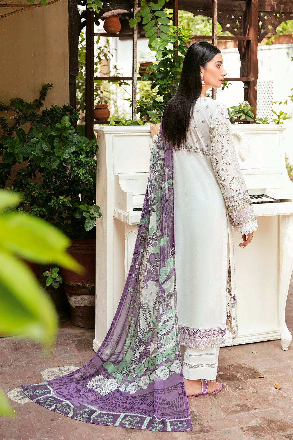 Ramsha | Mashaal Luxury Lawn | L-809 - by - Libasekhas UK - Registered Vendor of : Ramsha - 100% Original Designer Dresss