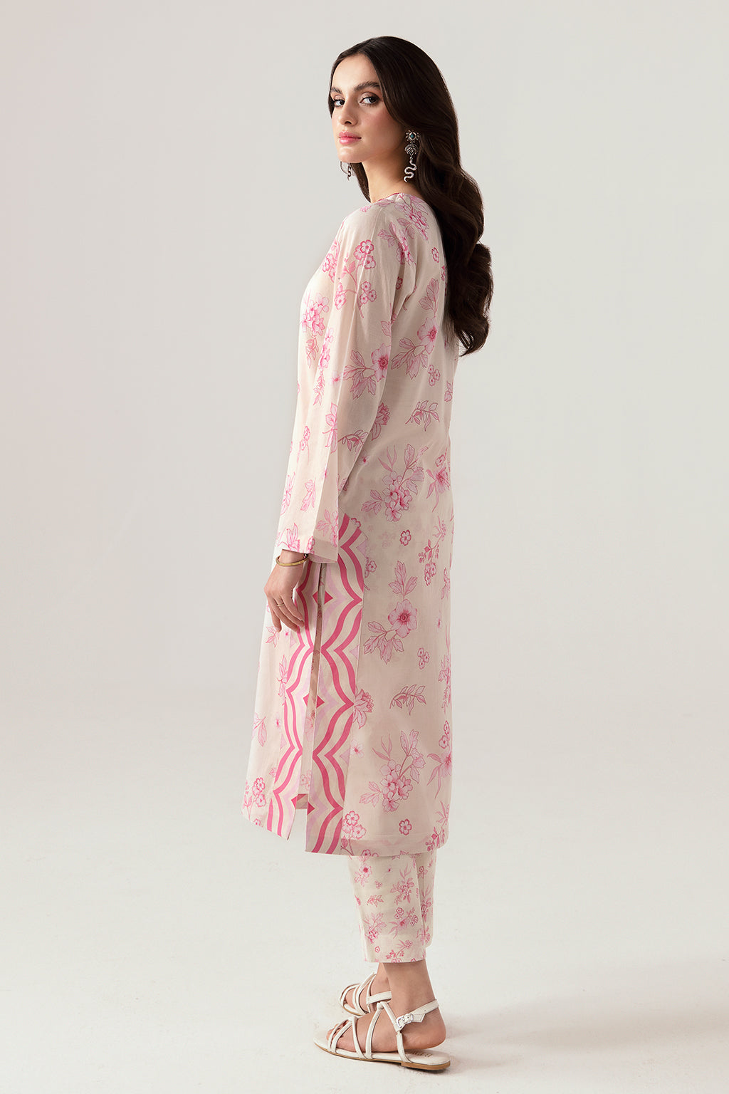 Ramsha | Pinted Lawn | RP-105 - by - Libasekhas UK - Registered Vendor of : Ramsha - 100% Original Designer Dresss
