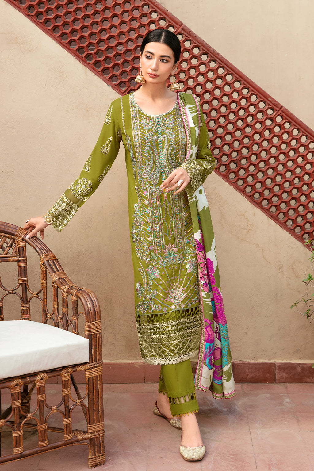 Ramsha | Mashaal Luxury Lawn | L-807 - by - Libasekhas UK - Registered Vendor of : Ramsha - 100% Original Designer Dresss